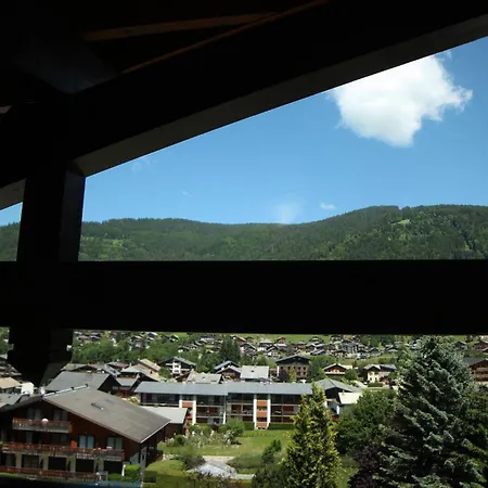La Corniche, Morzine, Sleeps 6