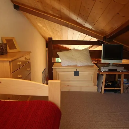 Apartment La Corniche, Morzine, Sleeps 6 Morzine