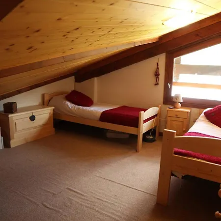 La Corniche, Morzine, Sleeps 6 Apartment Morzine