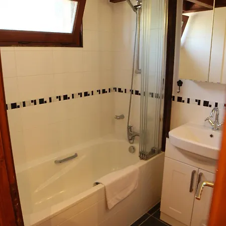 La Corniche, Morzine, Sleeps 6 * Morzine