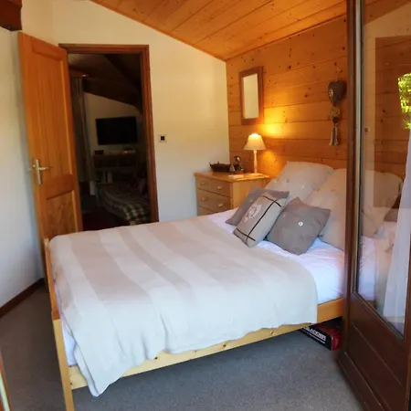 La Corniche, Morzine, Sleeps 6 Apartment Morzine